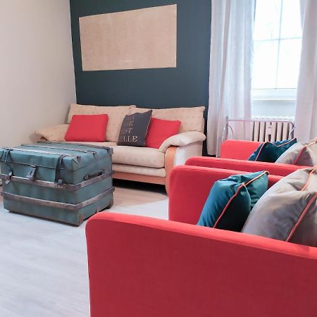 Alte Schule Gaestehaus - Fraeulein Apartment بيتبورغ المظهر الخارجي الصورة