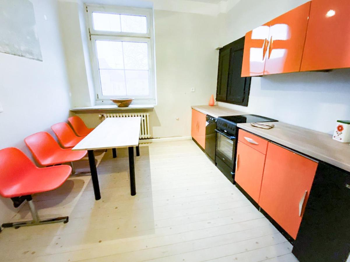 Alte Schule Gaestehaus - Fraeulein Apartment بيتبورغ المظهر الخارجي الصورة