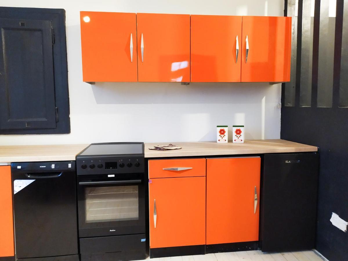 Alte Schule Gaestehaus - Fraeulein Apartment بيتبورغ المظهر الخارجي الصورة