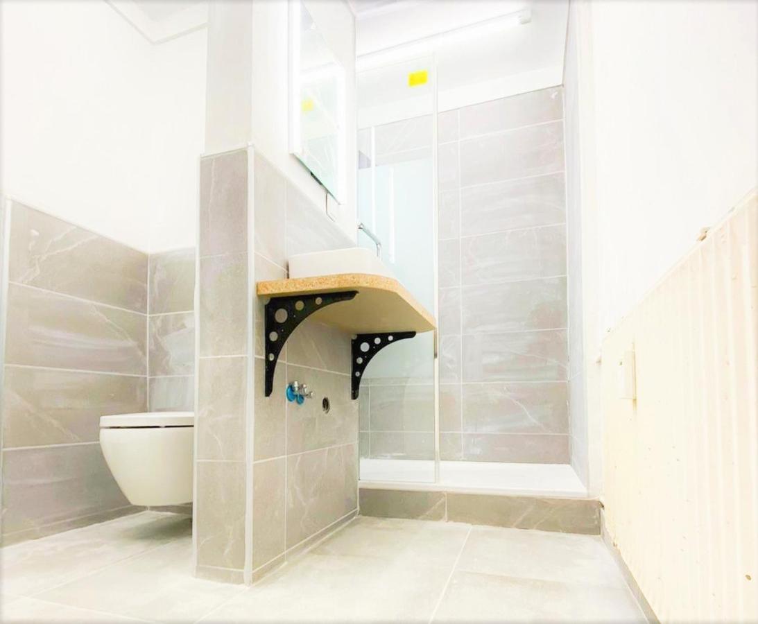 Alte Schule Gaestehaus - Fraeulein Apartment بيتبورغ المظهر الخارجي الصورة